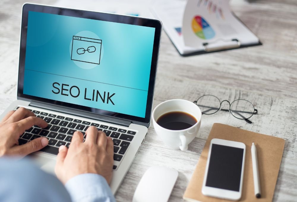 Absolute vs. Relative URLs: Which Is Better for SEO?
